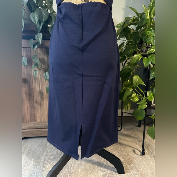 Mynta Capricorn open back midi dress, navy blue. Size Small Petite. NWT. - Picture 3 of 5